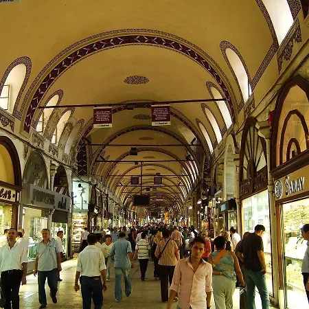 Apartahotel Safran