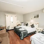 Safran Aparthotel