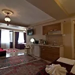 Aparthotel Safran