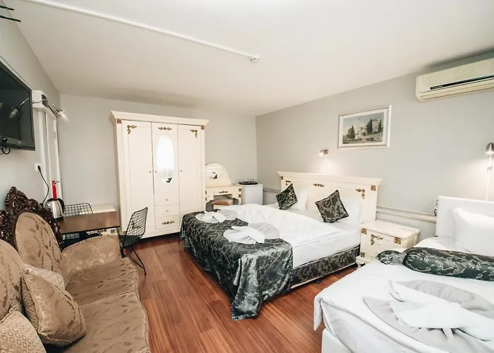 Safran מלון דירות