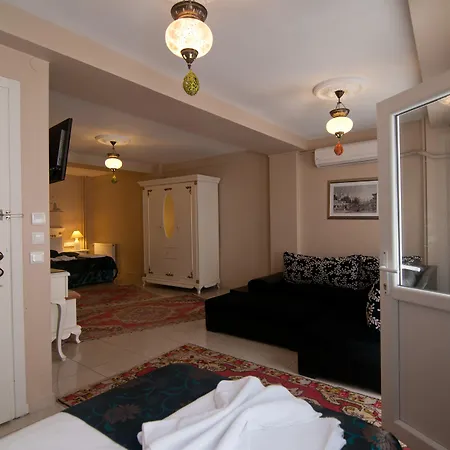 Safran Hotel apartamentowy 3*